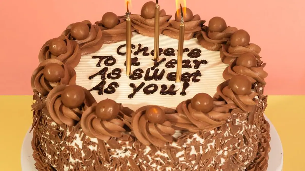 Cake Box – eggless cake shop in Rotherham town centre